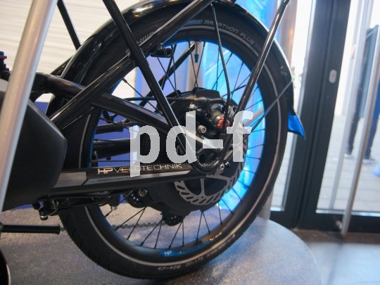 Hinterradmotoren der Firma Alber treiben die neue Generation der Liegeräder von HP Velotechnik an; das gilt sowohl für die einspurigen Modelle wie für die Trikes.