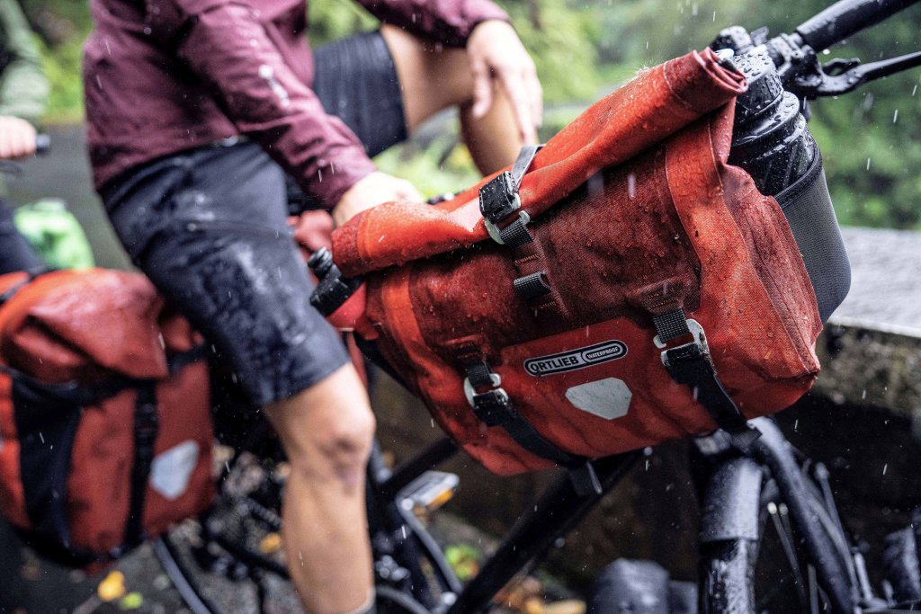 Fahrradlenker mit Tasche