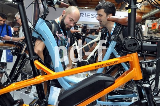 Als Weltleitmesse in Sachen Fahrrad bietet die Eurobike Platz und Raum für intensive Fachgespräche.