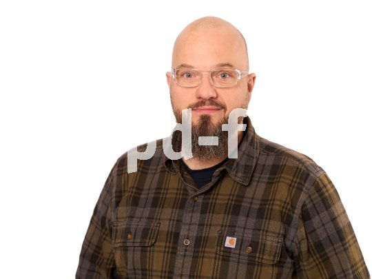 Mann mit Brille im Porträt