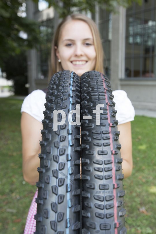 Zwei unterschiedliche Reifenprofile sollen den Grip und somit den Fahrspaß beim Mountainbiken erhöhen.