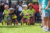 Wer Erster wird, ist beim Laufradrennen gar nicht wichtig. Vielmehr geht es darum, Kindern von klein auf Spaß am Sport und am Radfahren zu vermitteln.
