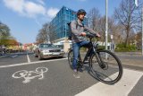 Sichtbarkeit und ein klares Raumangebot sind die beste Gesundheitsfürsorge für Radfahrer im urbanen Umfeld.
